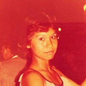 Meet your Posher, Alma